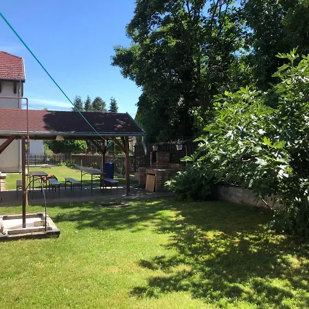 Bestapartman * Balatonboglar