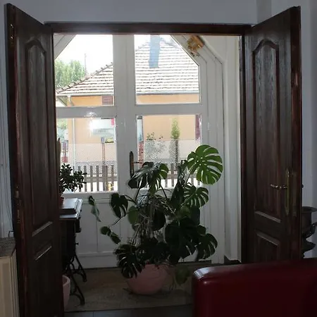 Bestapartman דירה