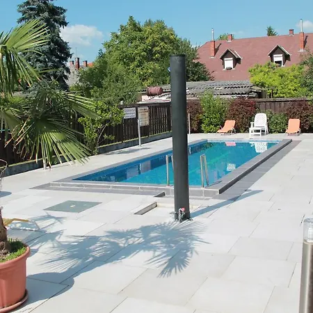 Bestapartman アパート Balatonboglár