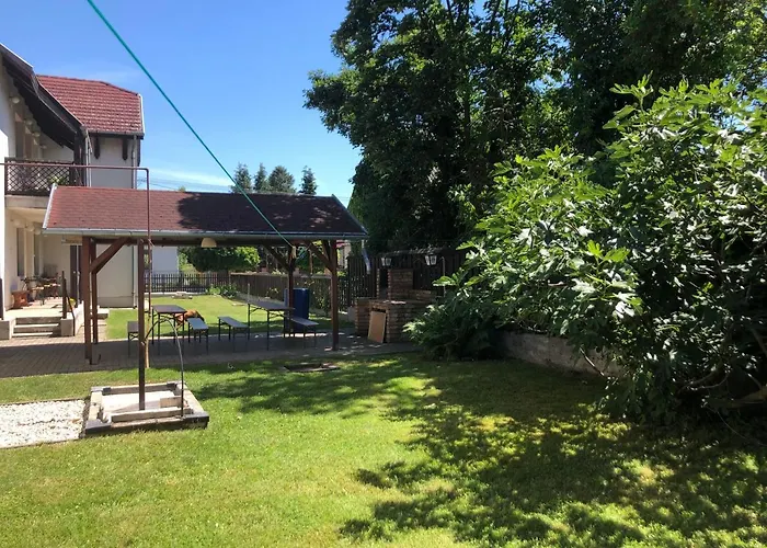 Bestapartman * Balatonboglár